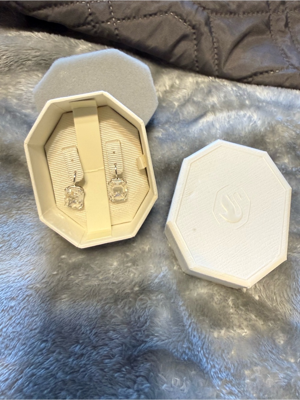 Swarovski Millenia Drop Earrings in Silver Setting